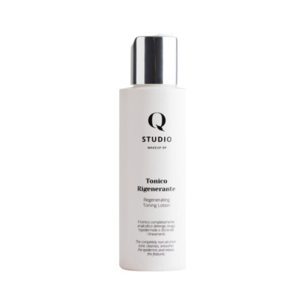 QSTUDIO Makeup Regenerating Toner