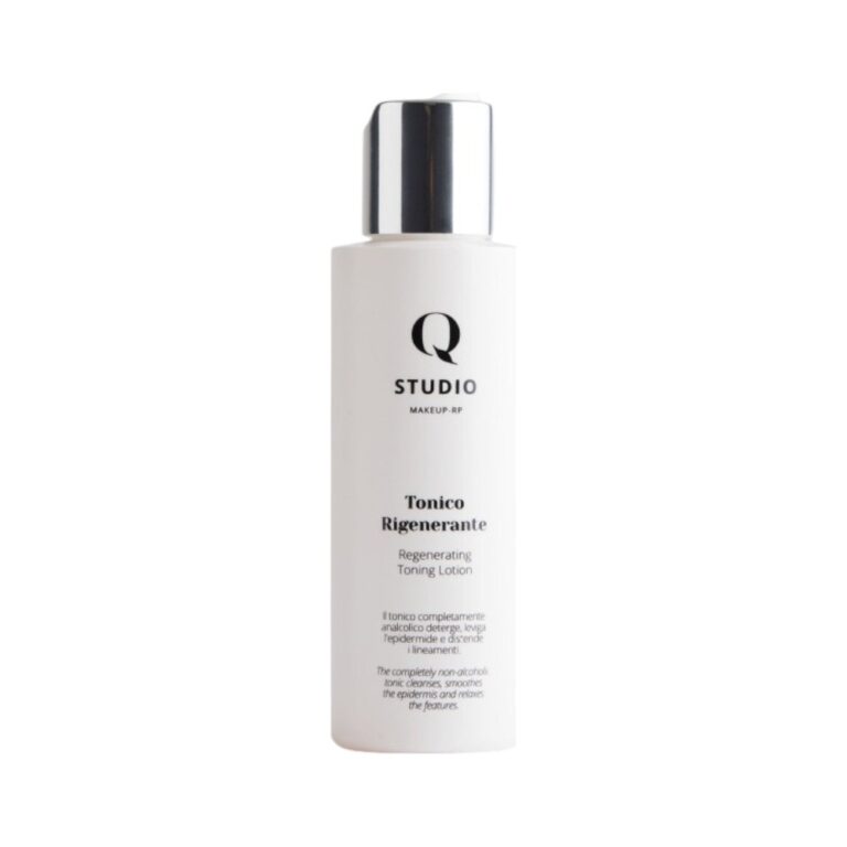 QSTUDIO Makeup Regenerating Toner