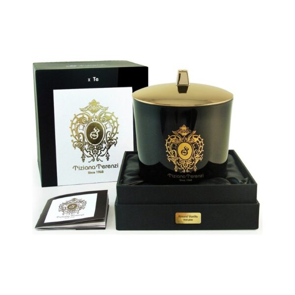 Tiziana Terenzi Almond Vanilla Candle Black Foco